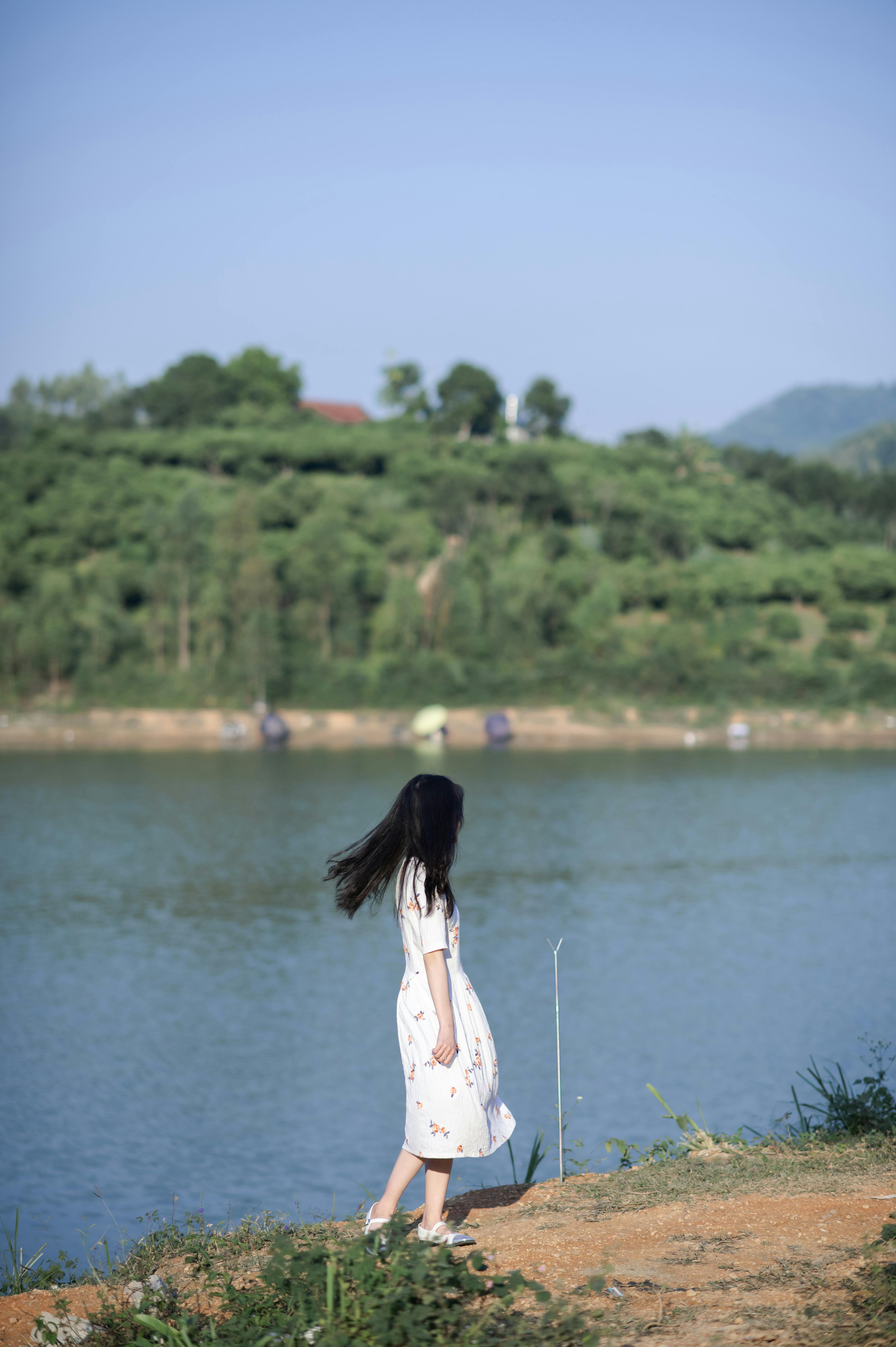 编辑精选封面图：Chuot__Anhls